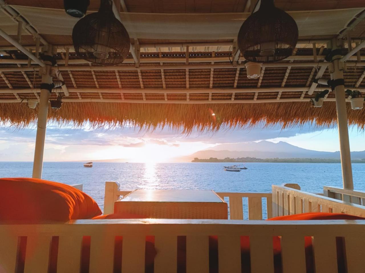 Unzipp Bungalows Gili Air Extérieur photo